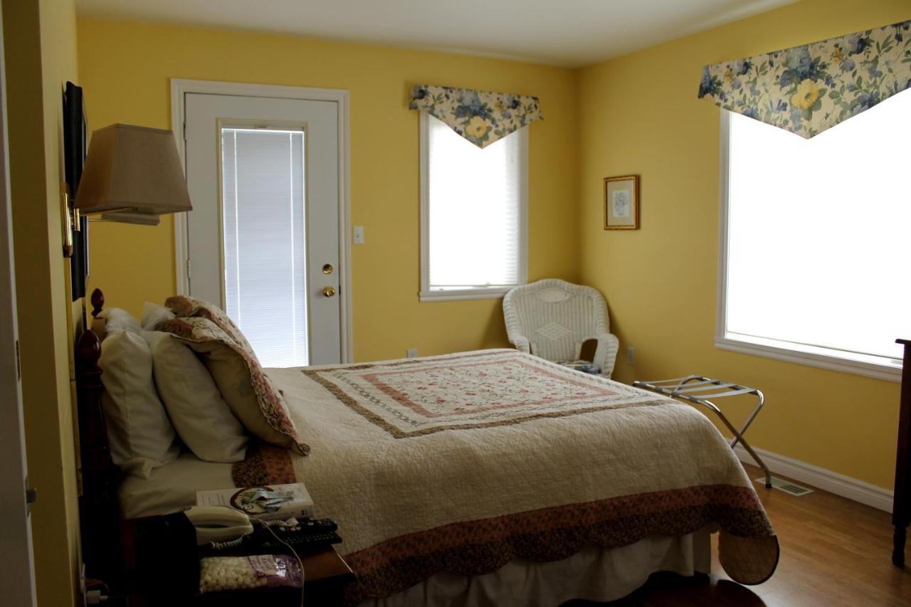 Mackenzie House B&B By Elevate Rooms Port Hawkesbury Exterior foto
